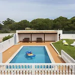 וילה De Santa Eulalia - *