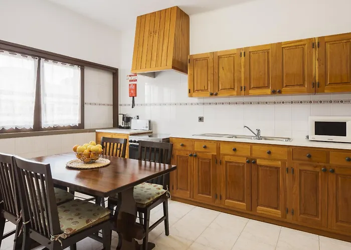 De Santa Eulalia - *