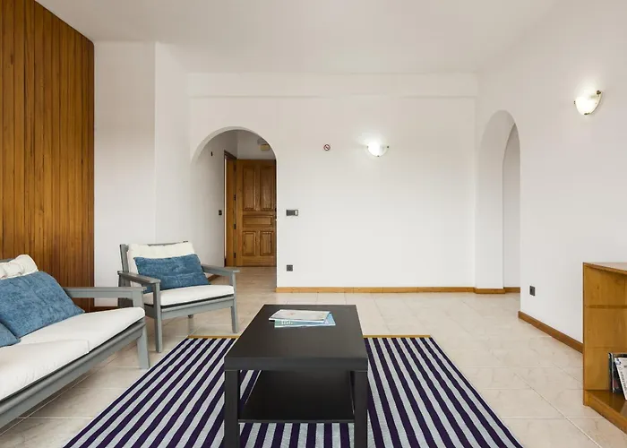 Vila De Santa Eulalia -